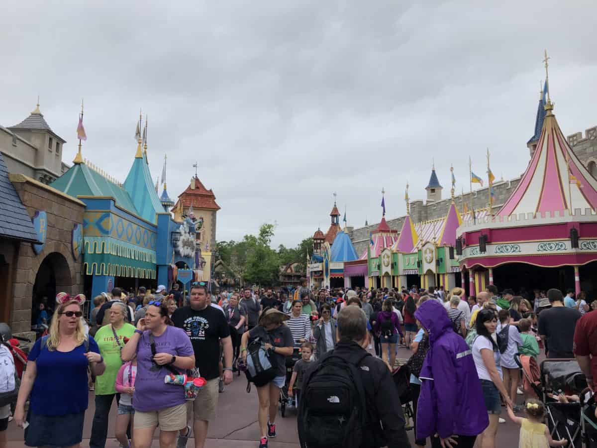 MK Crowds