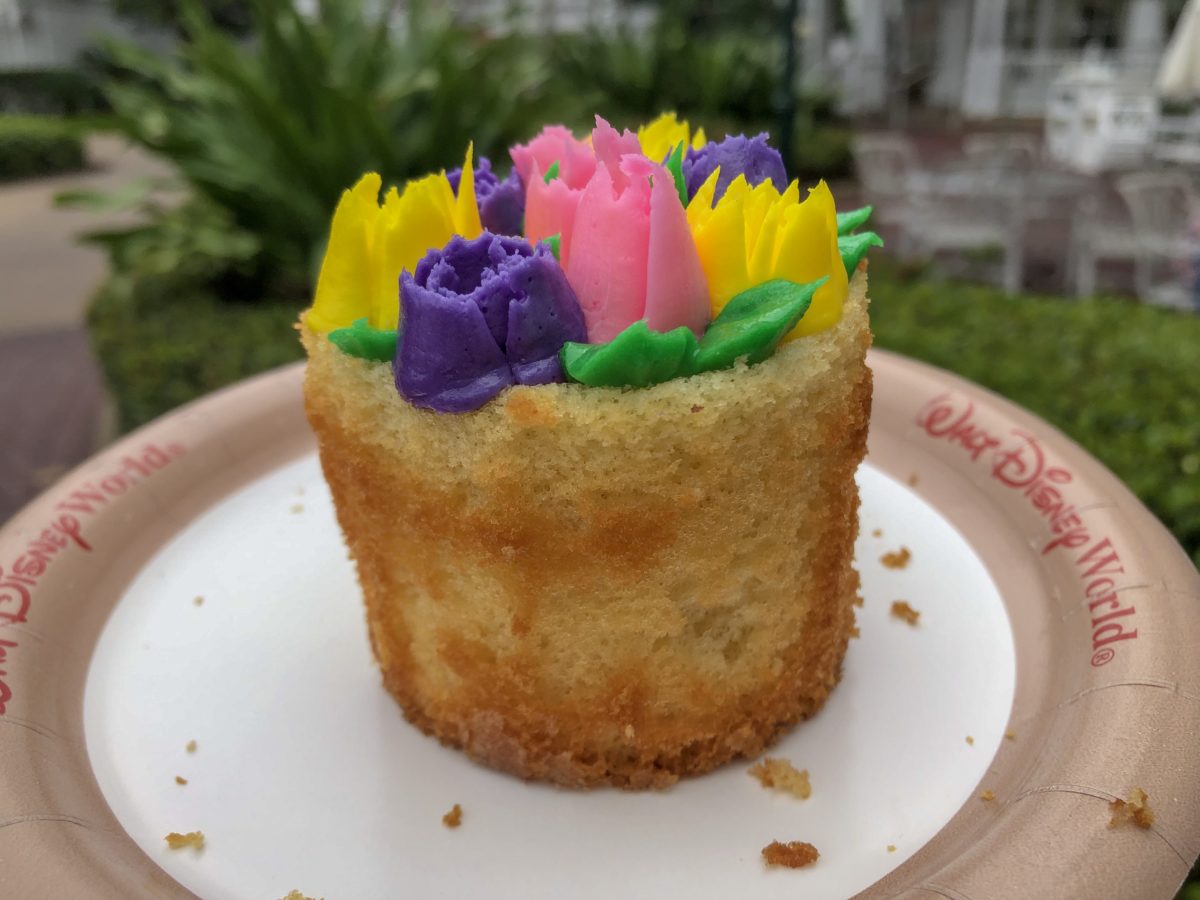 Grand Floridian Mimosa spring cupcake