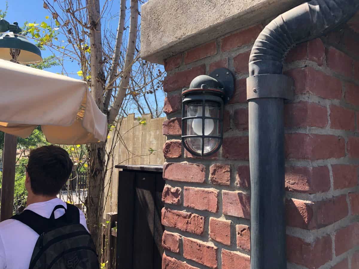 Cars Land Radiator Springs Racers Fast Pass Distribution Construction