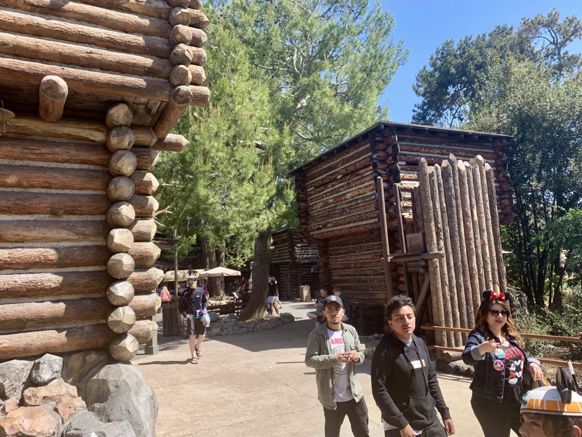 Disneyland Park Photo Report April 29 2019