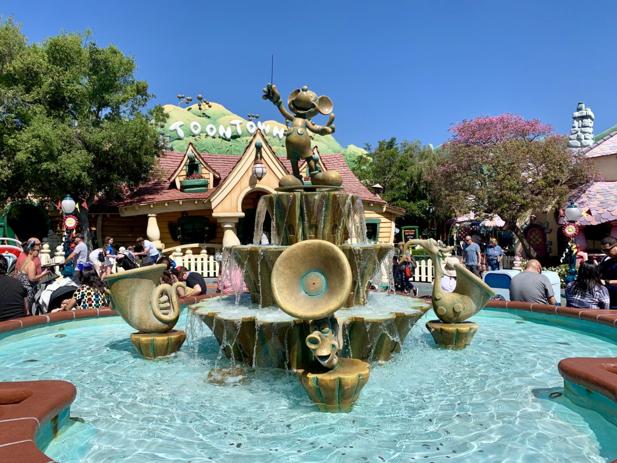 Disneyland Park Photo Report April 29 2019