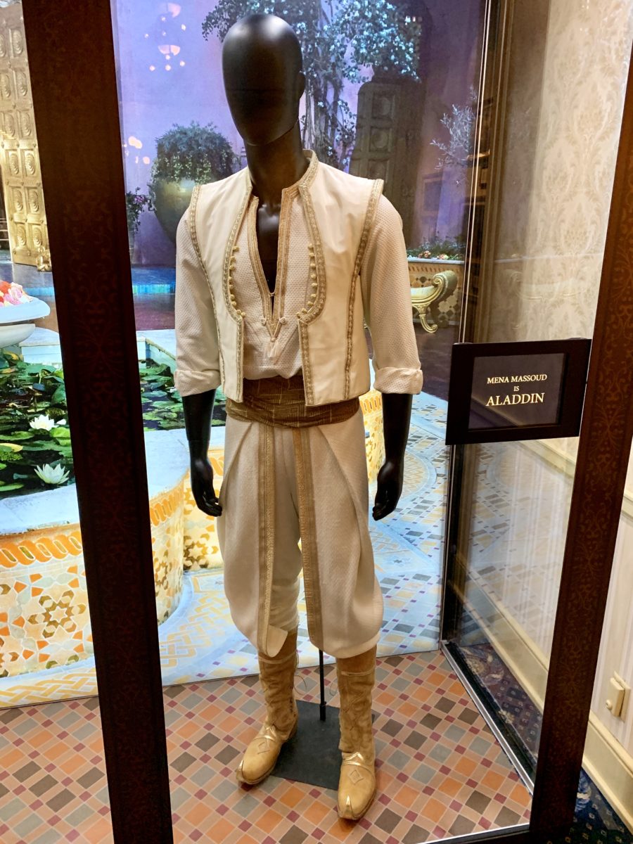 Disneyland Park Photo Report April 29 2019