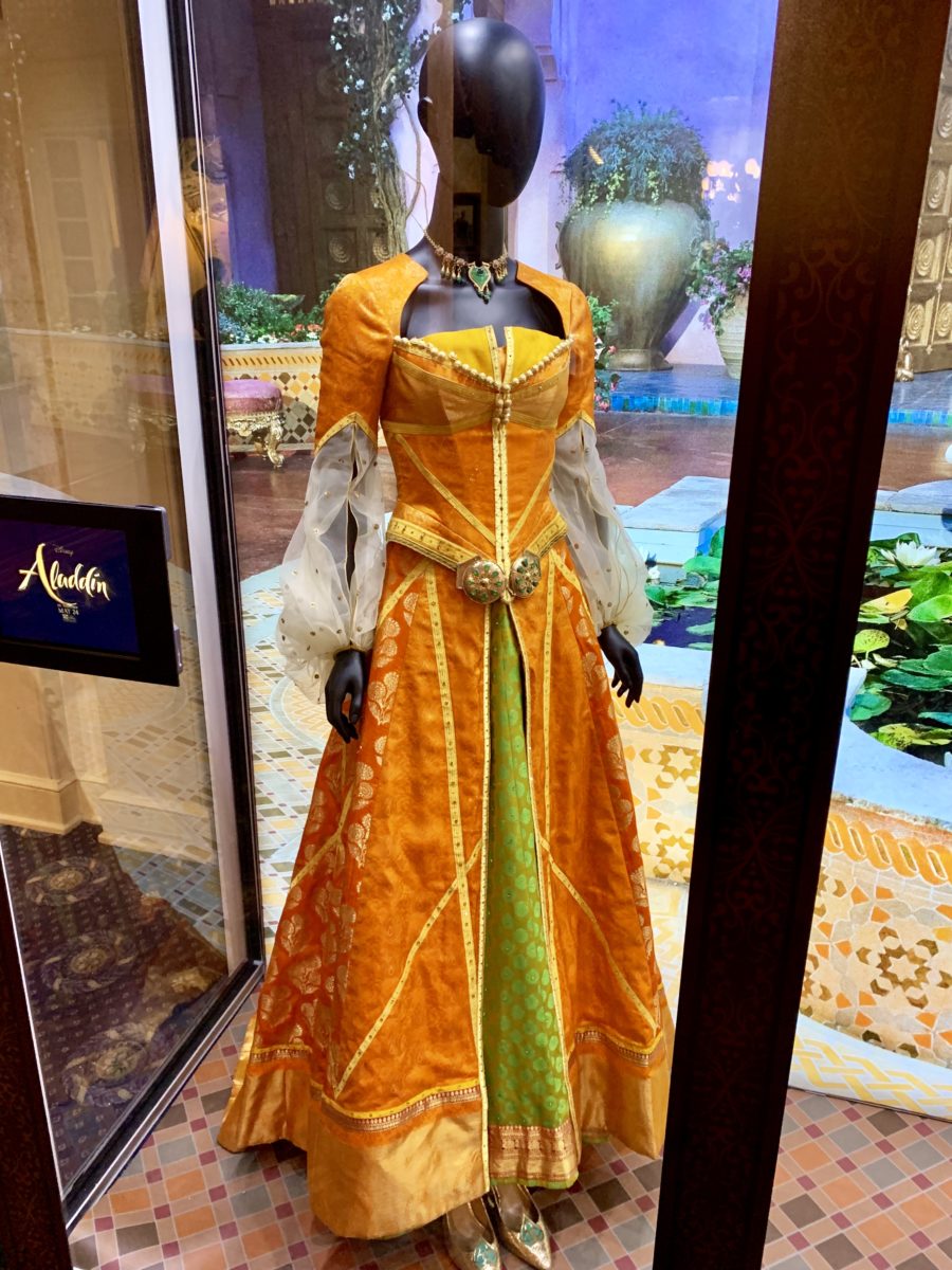 Disneyland Park Photo Report April 29 2019