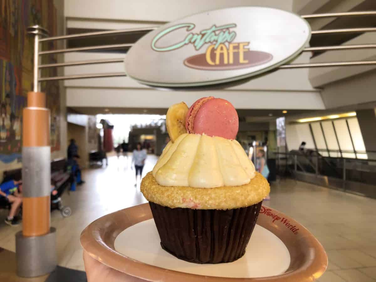 Banana Caramel Cupcake