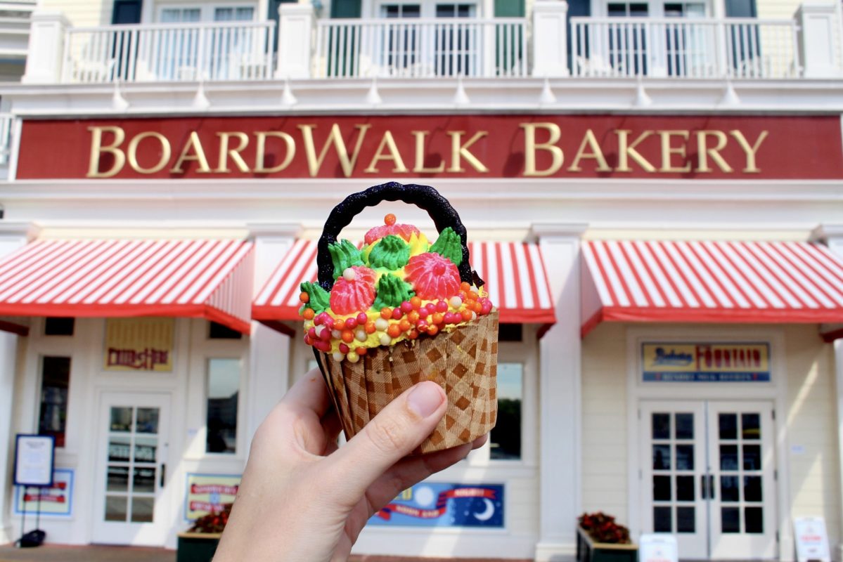 boardwalk Easter Cupcake