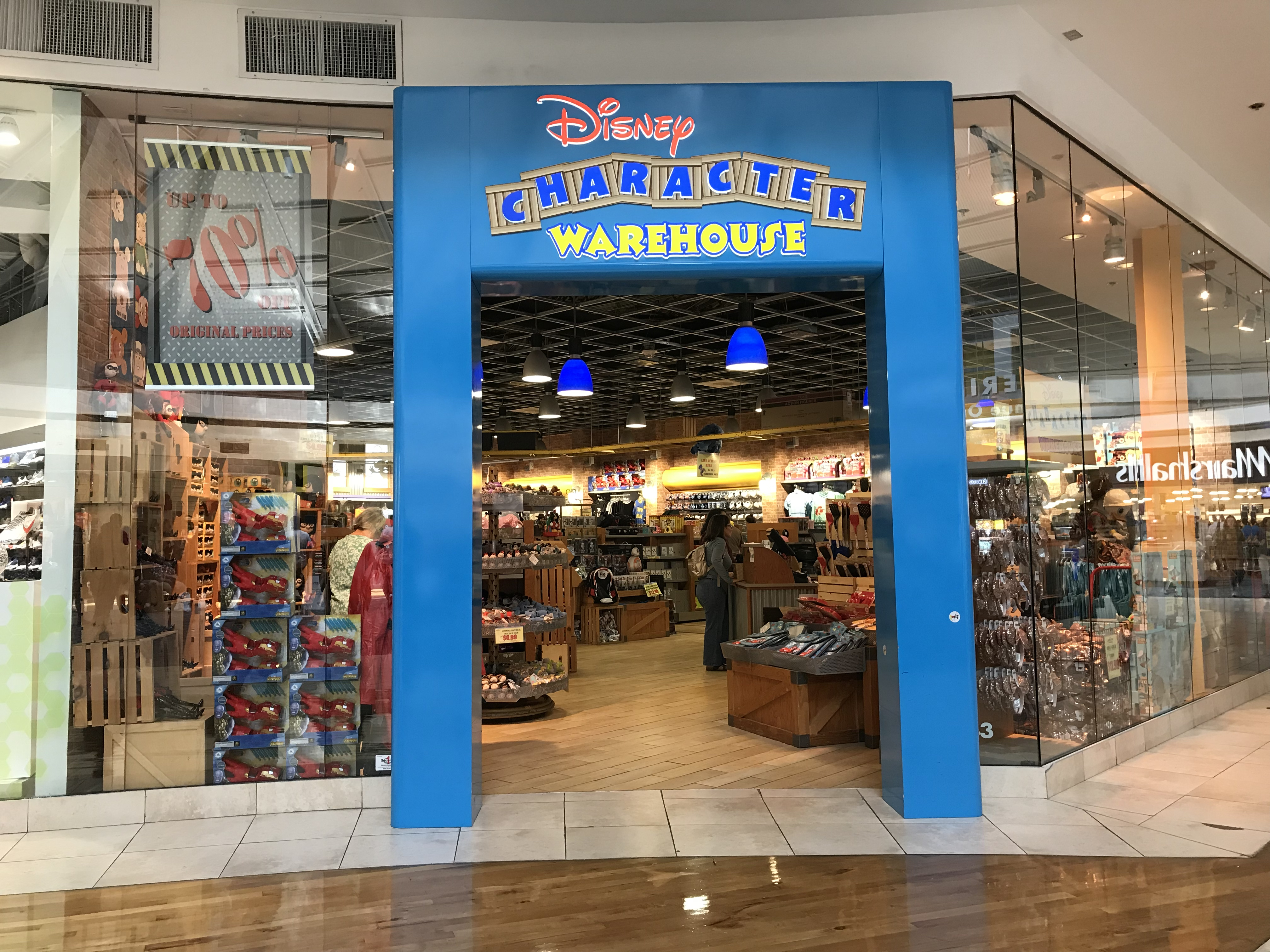 Sawgrass Mills Disney Character Warehouse Closing This Spring