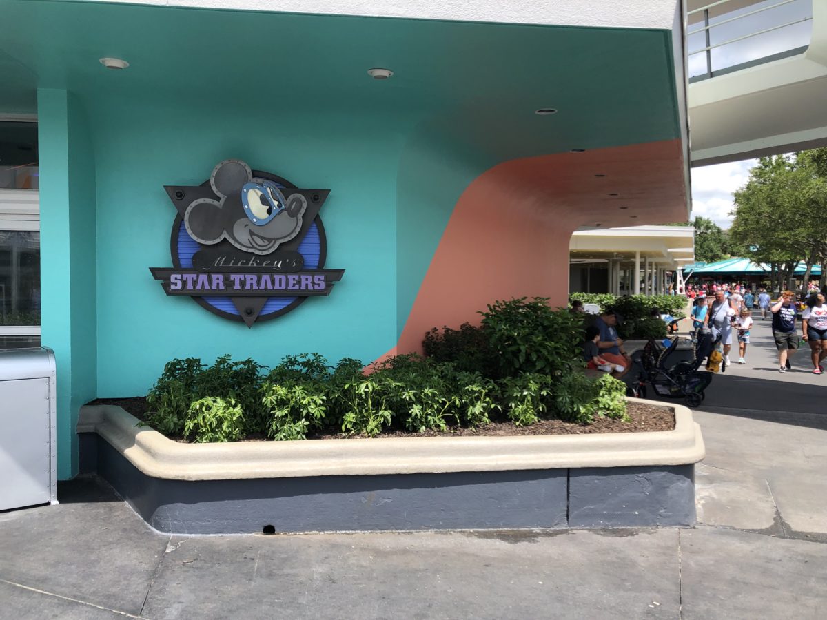 Mickey's Star Traders New Paint