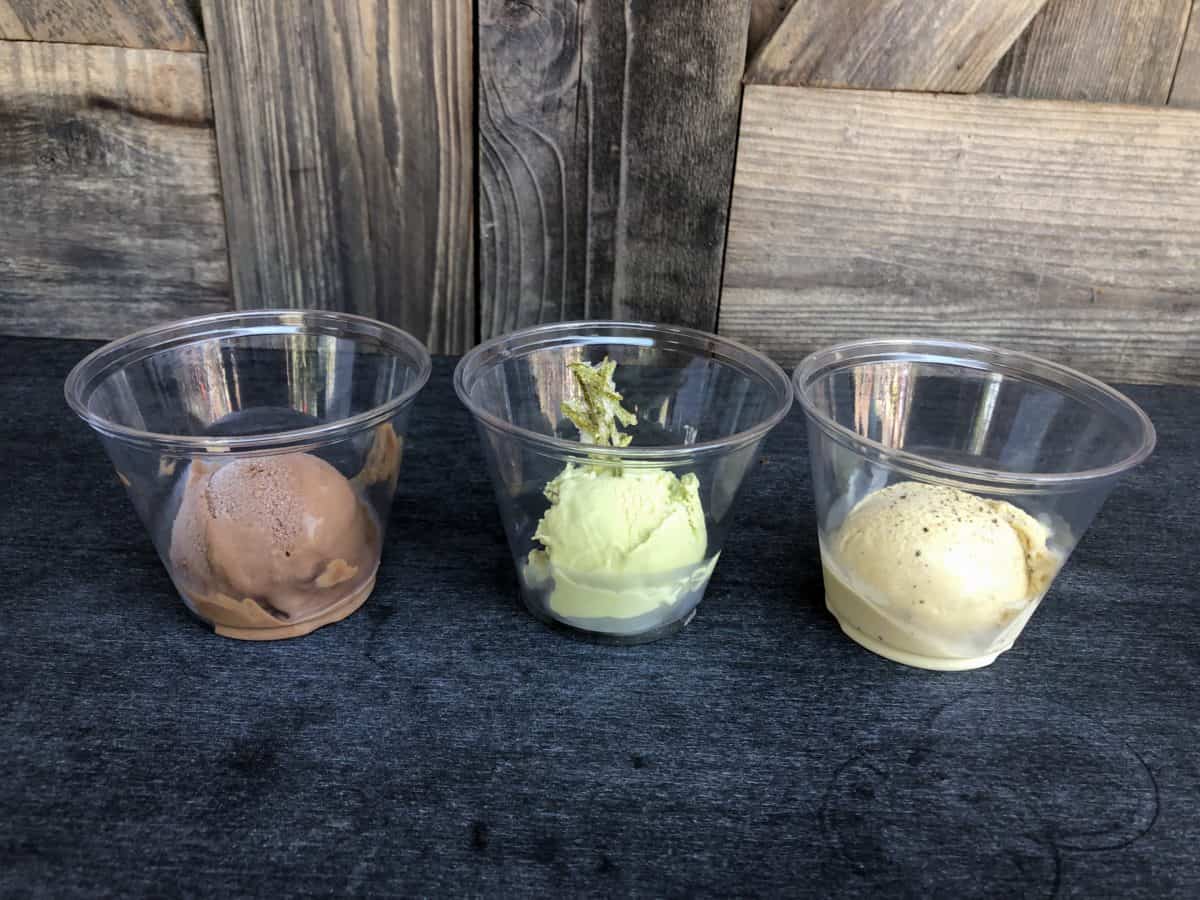 3 cups of ice cream