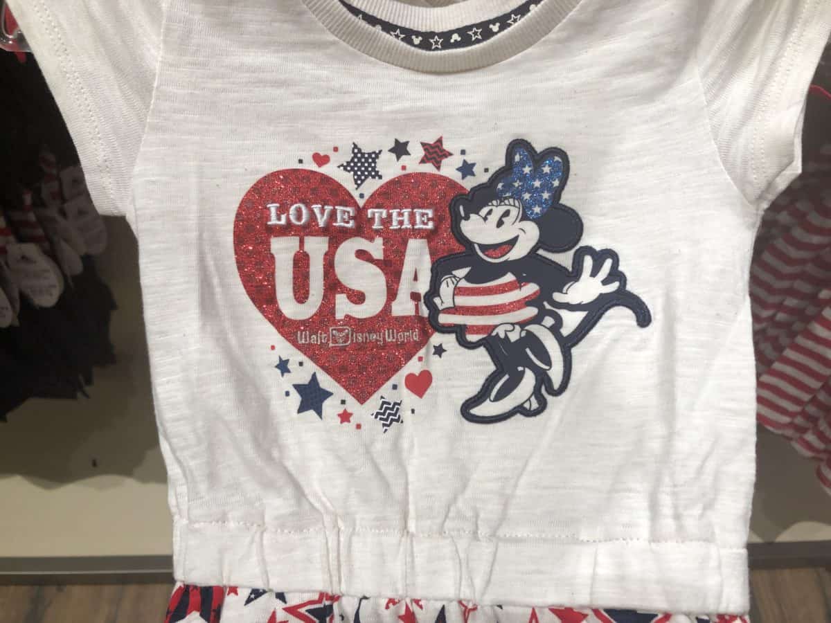 Americana youth dress. Minnie with glittery heart that reads "Love the USA"