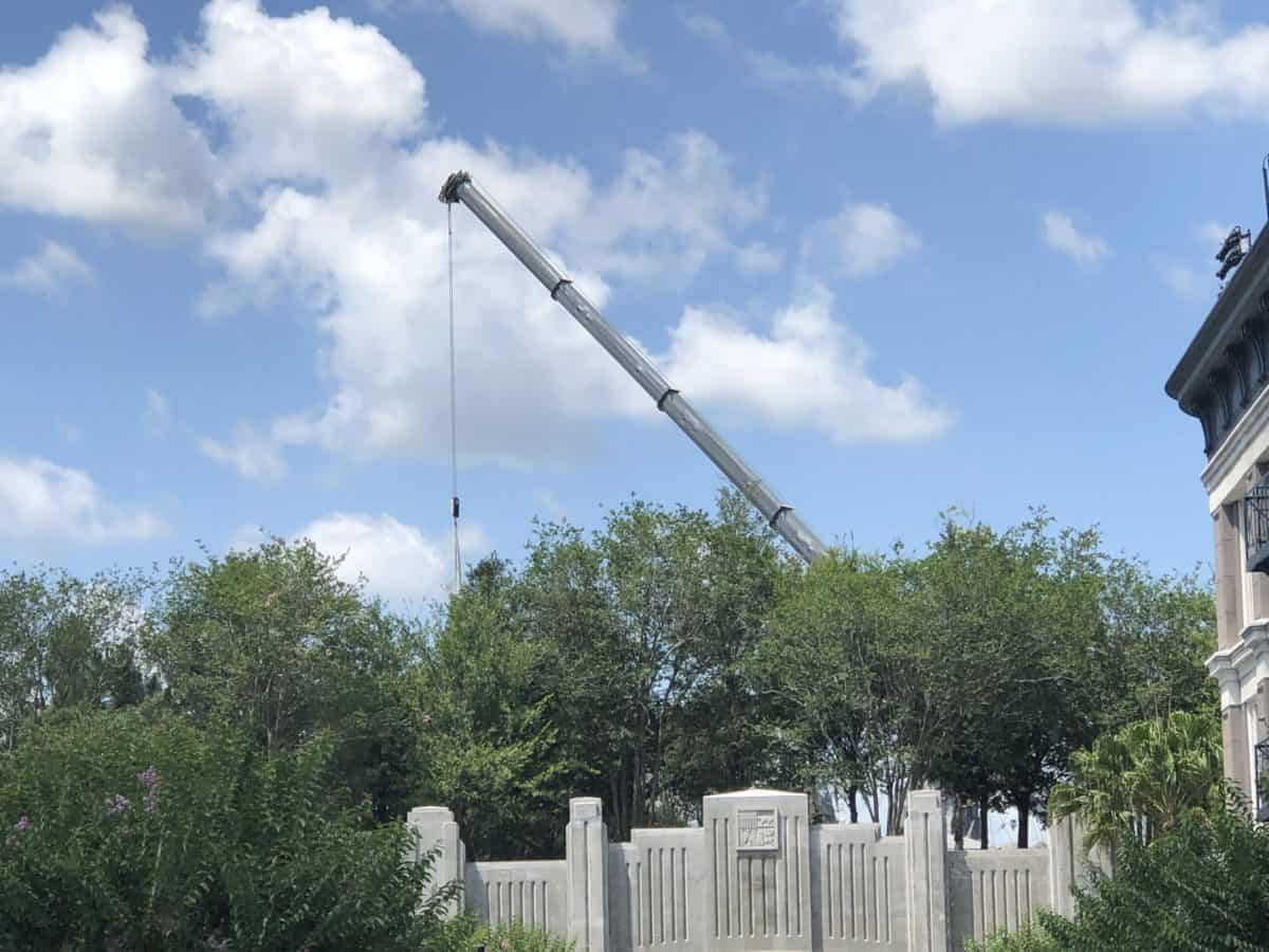 A crane is hard at work over the walls leading towards Galaxy's Edge 
