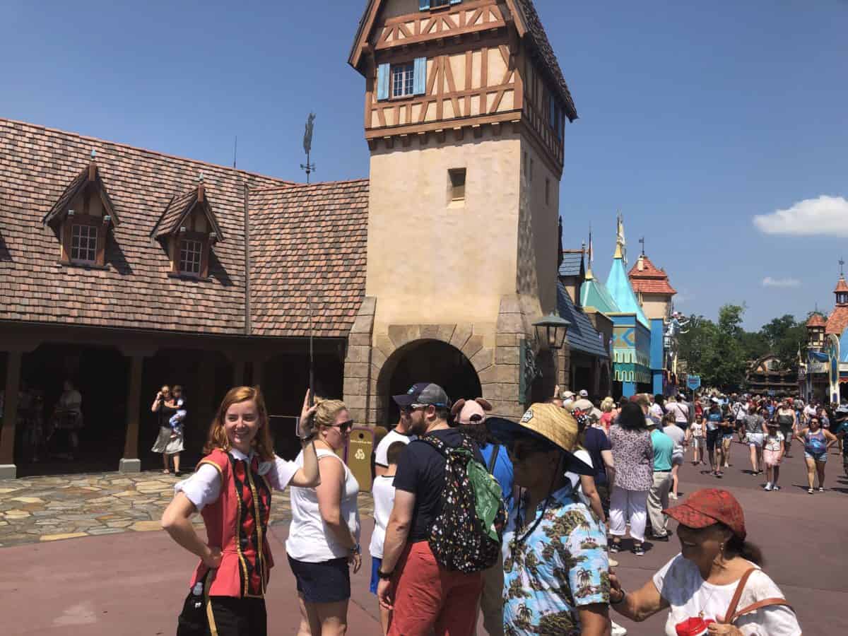 long lines in fantasyland