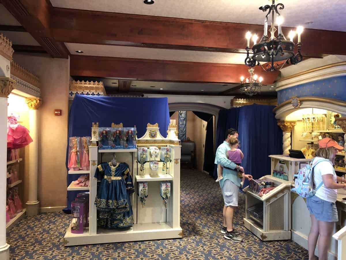 castle couture bibbidi bobbidi boutique BBB
