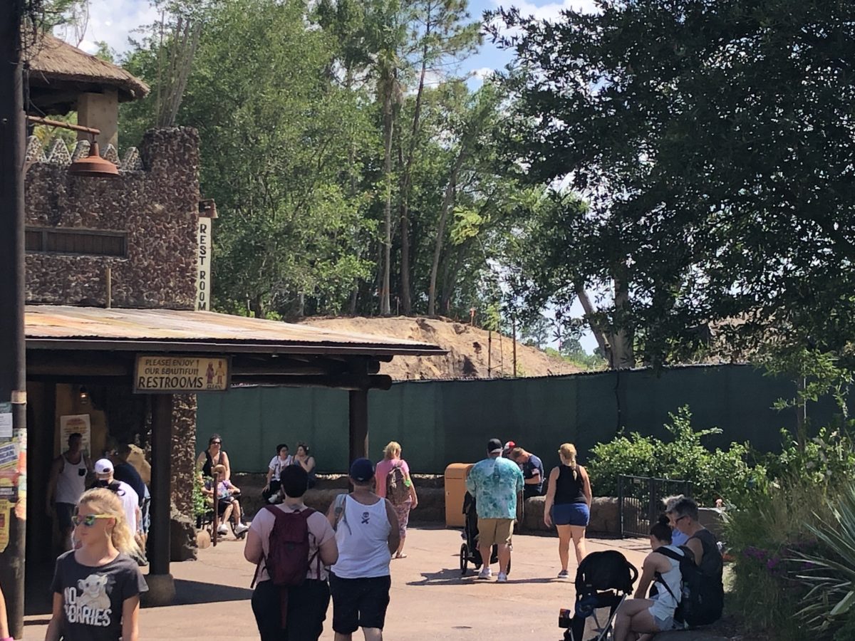 C5DFC5BC 3686 421D B6AE F972EEEC7F4E