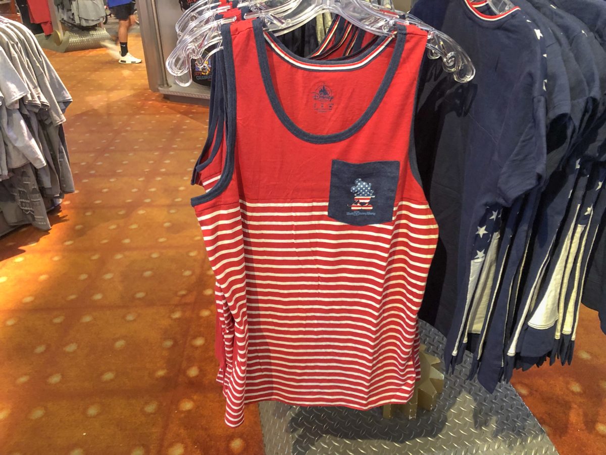 Patriotic Tank Mickey Pocket