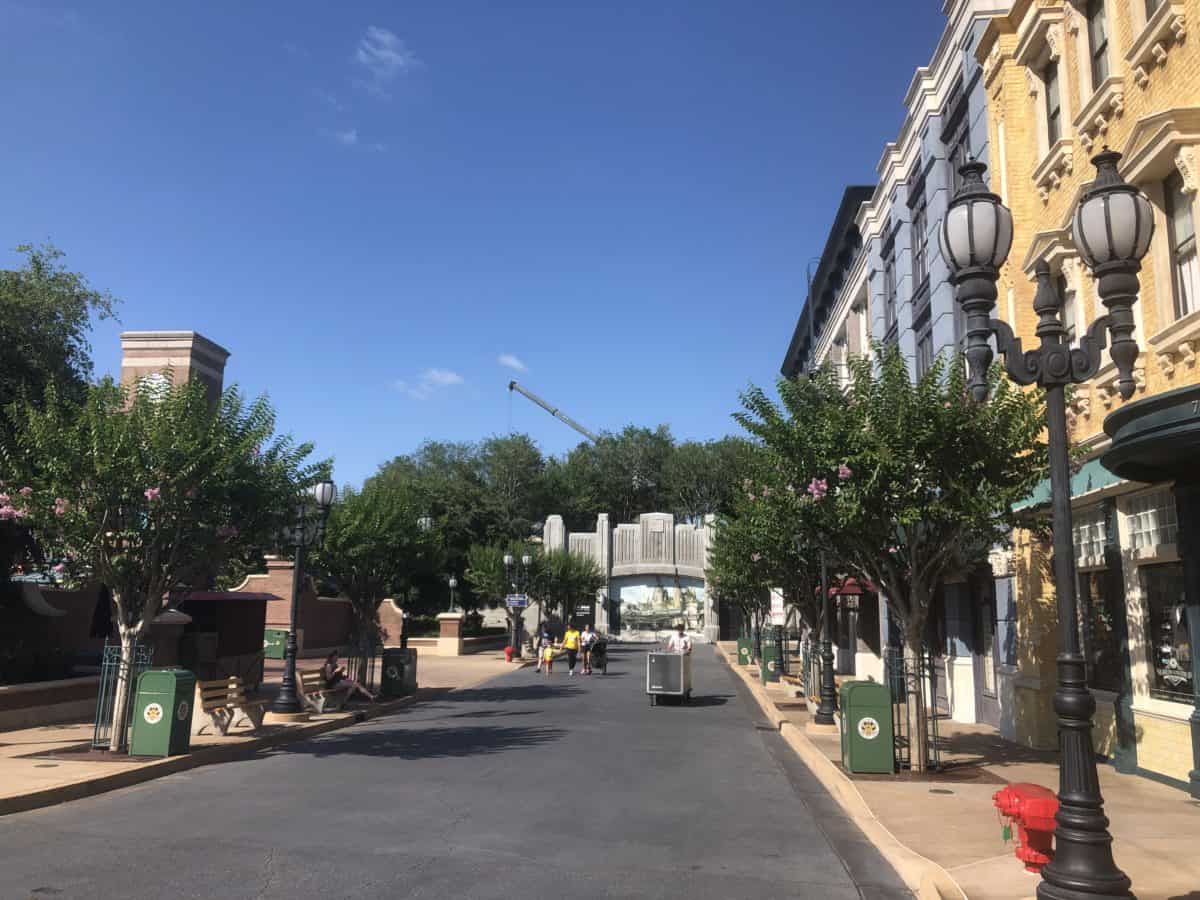 Galaxy's Edge wall near Muppet*Vision