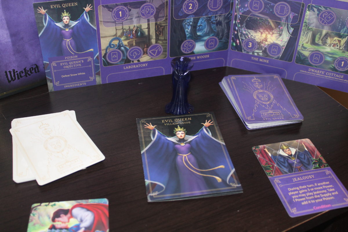 Villainous board game expansion box Snow White