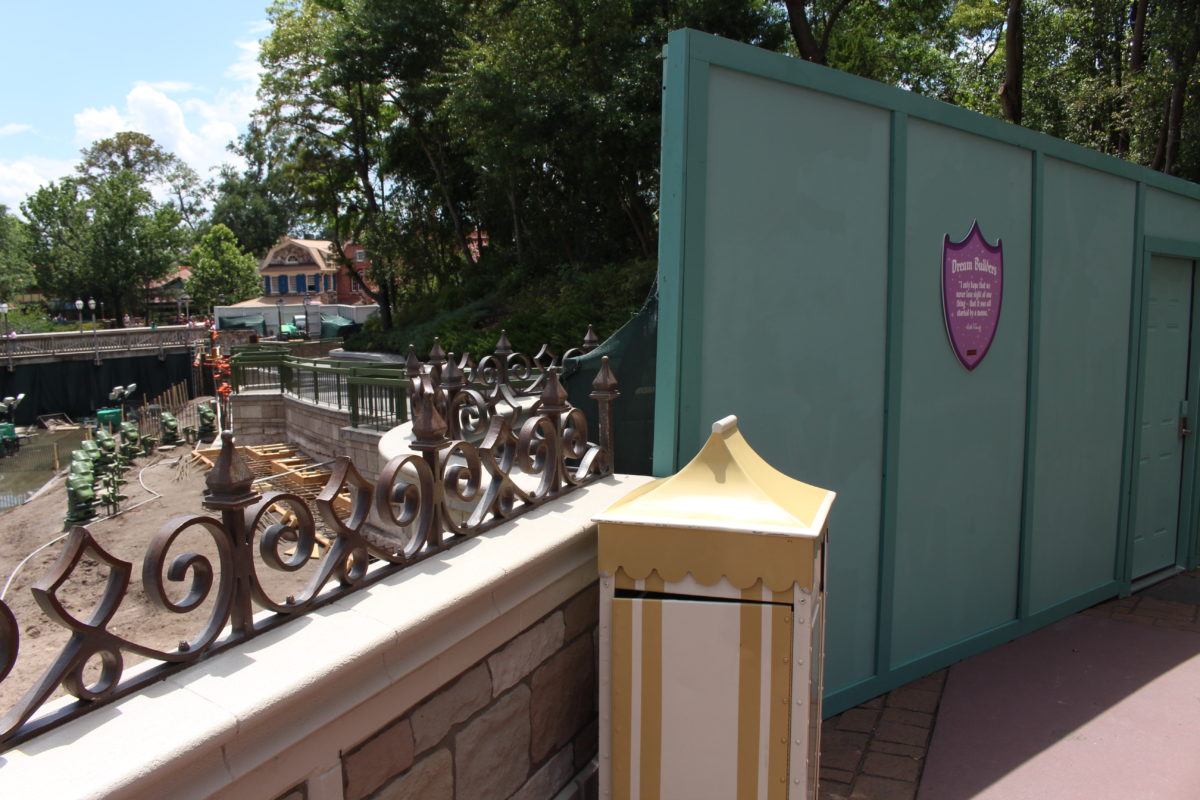 Cinderella Castle pathway