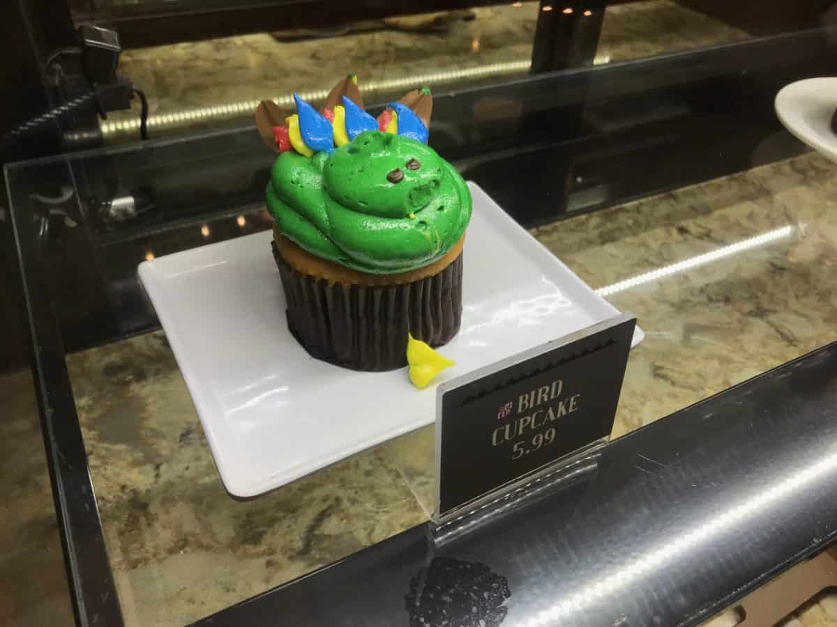 bird cupcake
