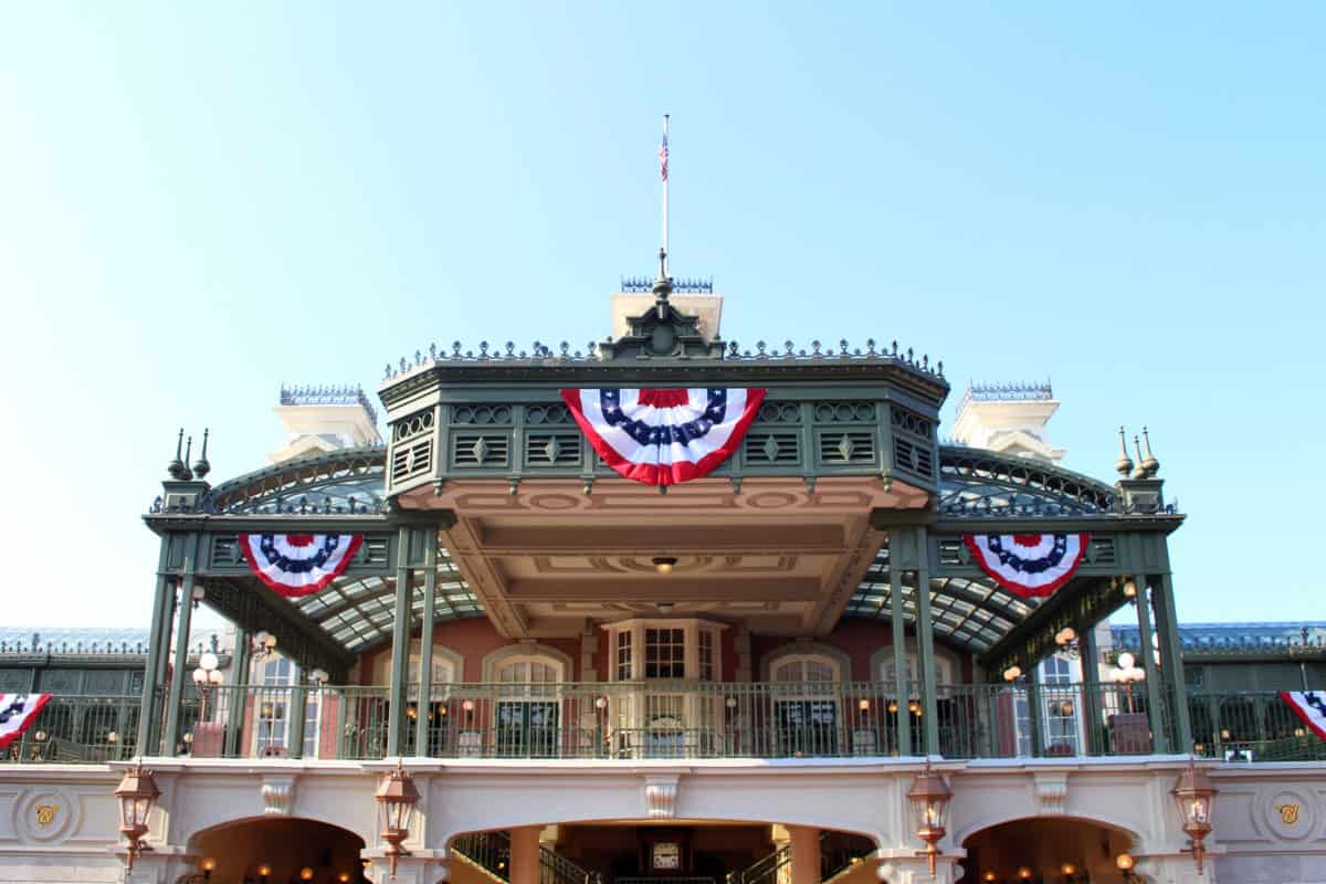 magic kingdom train station