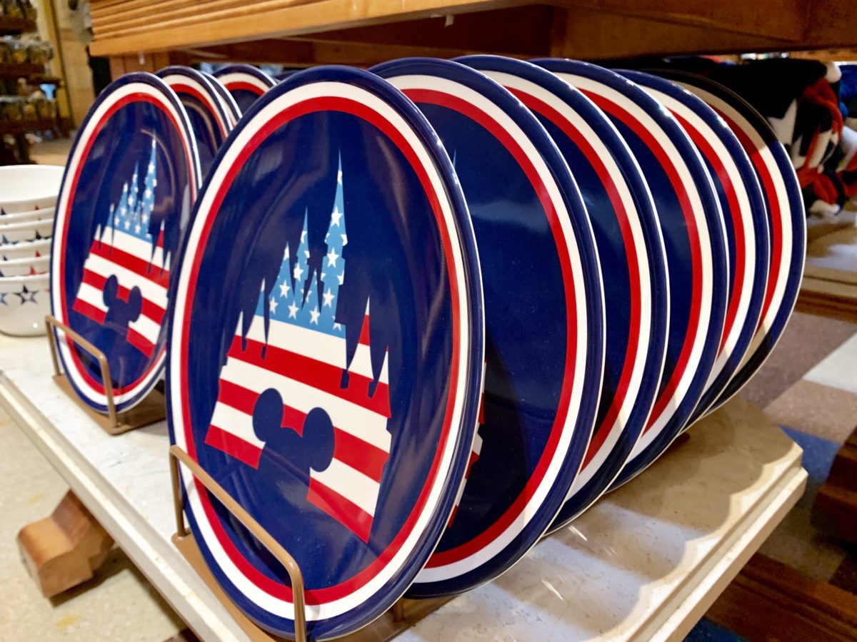 New Mickey Mouse Americana Houseware Collection Disney California Adventure
