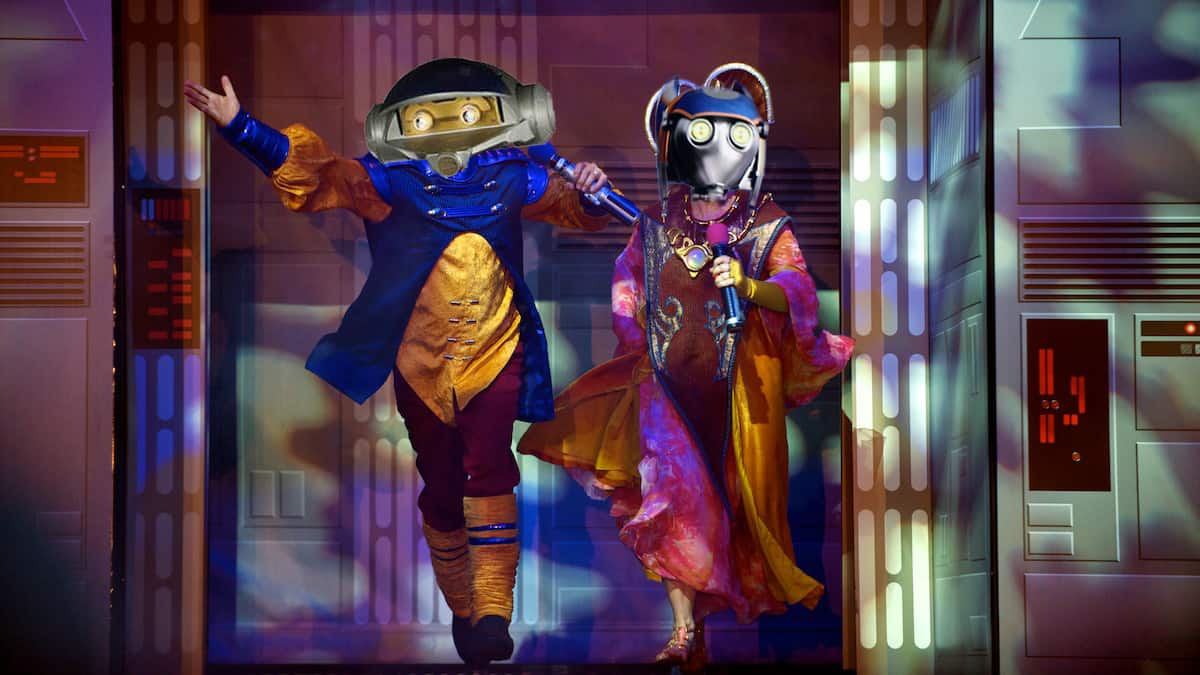 wdwntunes galaxy's edge rex and aly san san