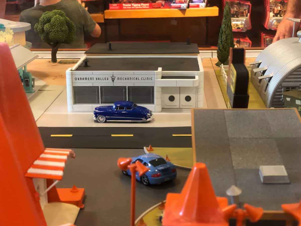 Cars Land Precision Series Diorama Sarge's Surplus Hut Disney California Adventure