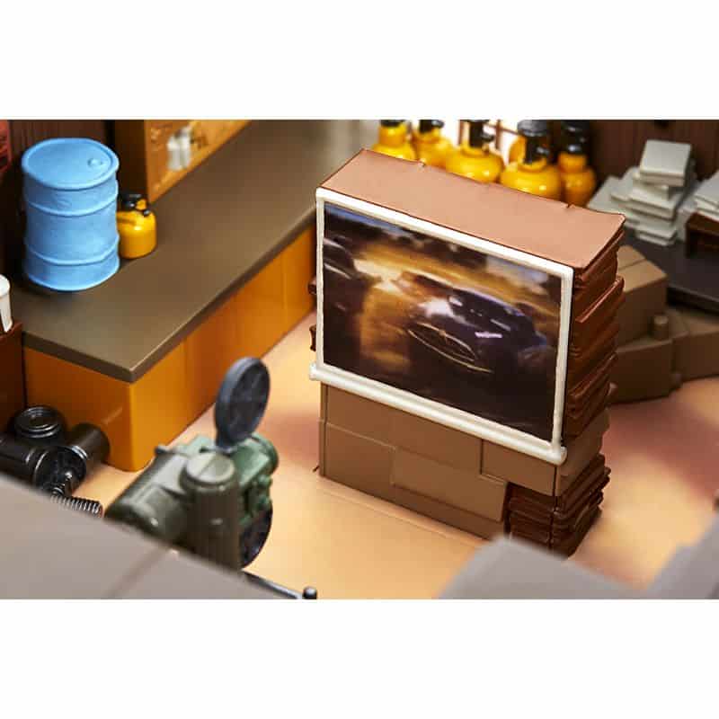 Cars Precision Series Doc Hudson's Ornament Valley Mechanical Clinic Playset