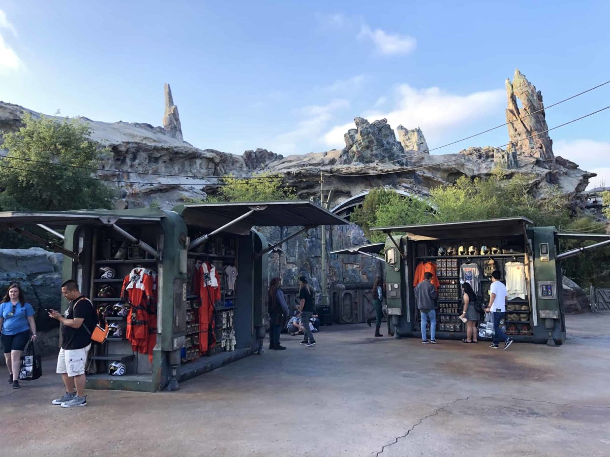 Star Wars: Galaxy's Edge Resistance Supply