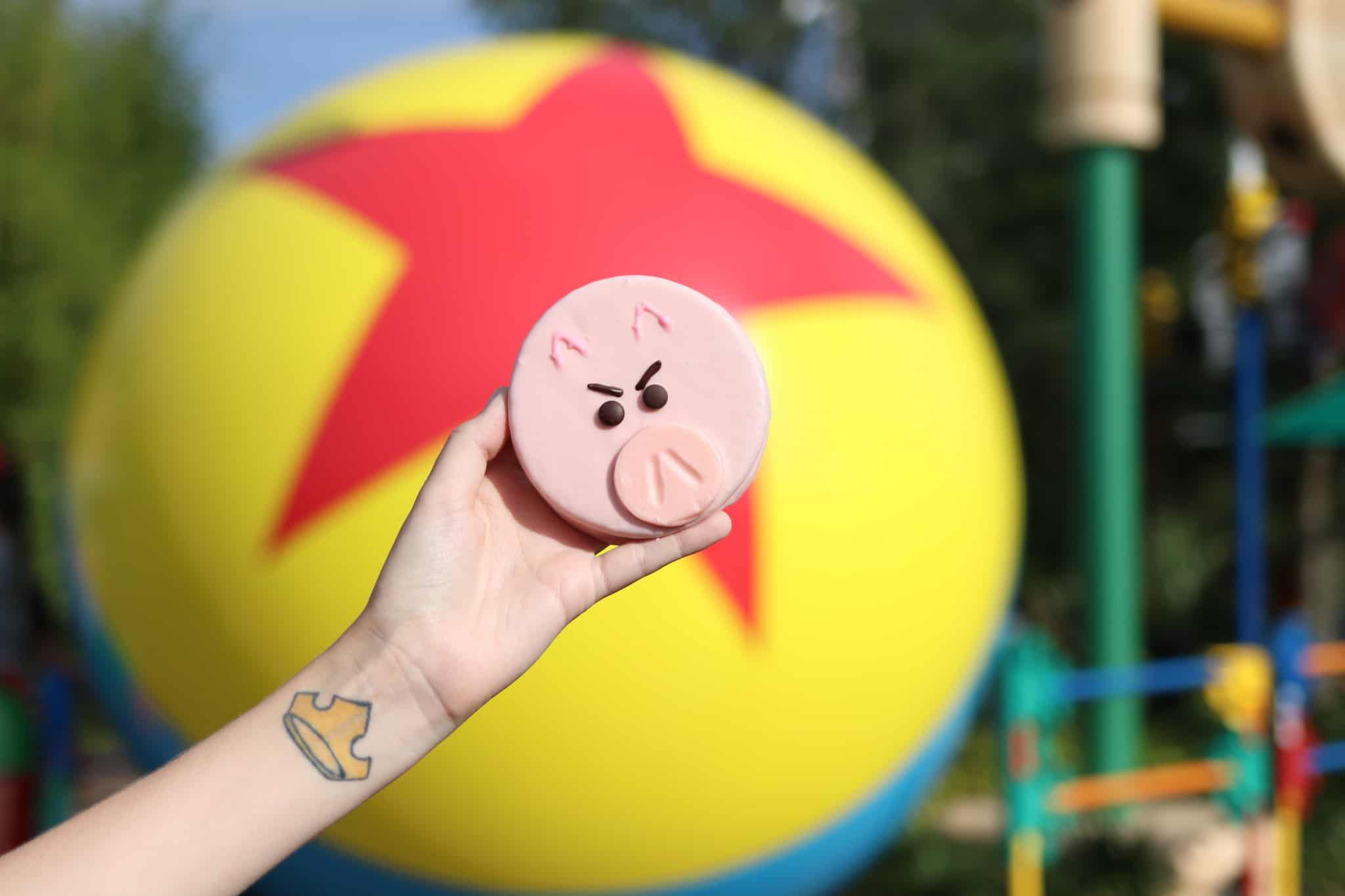 toy story 4 Hamm cookie