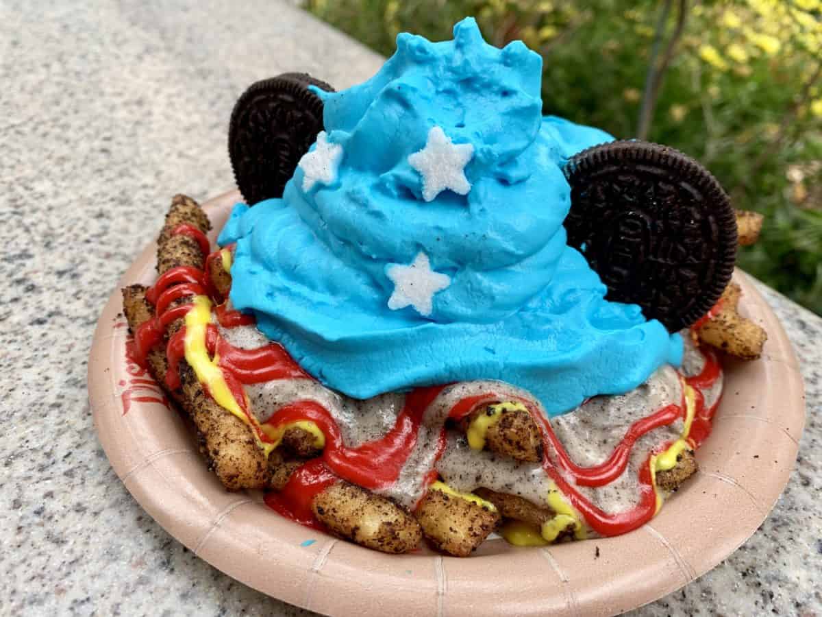 Award Wieners Seasonal Menu Items Lava Dog Lava Fries Funnel Cake Fries Disney California Adventure