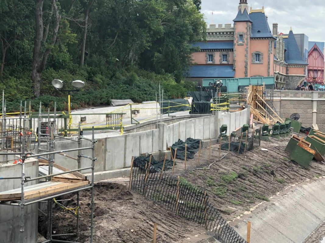 new wall outlining pathway