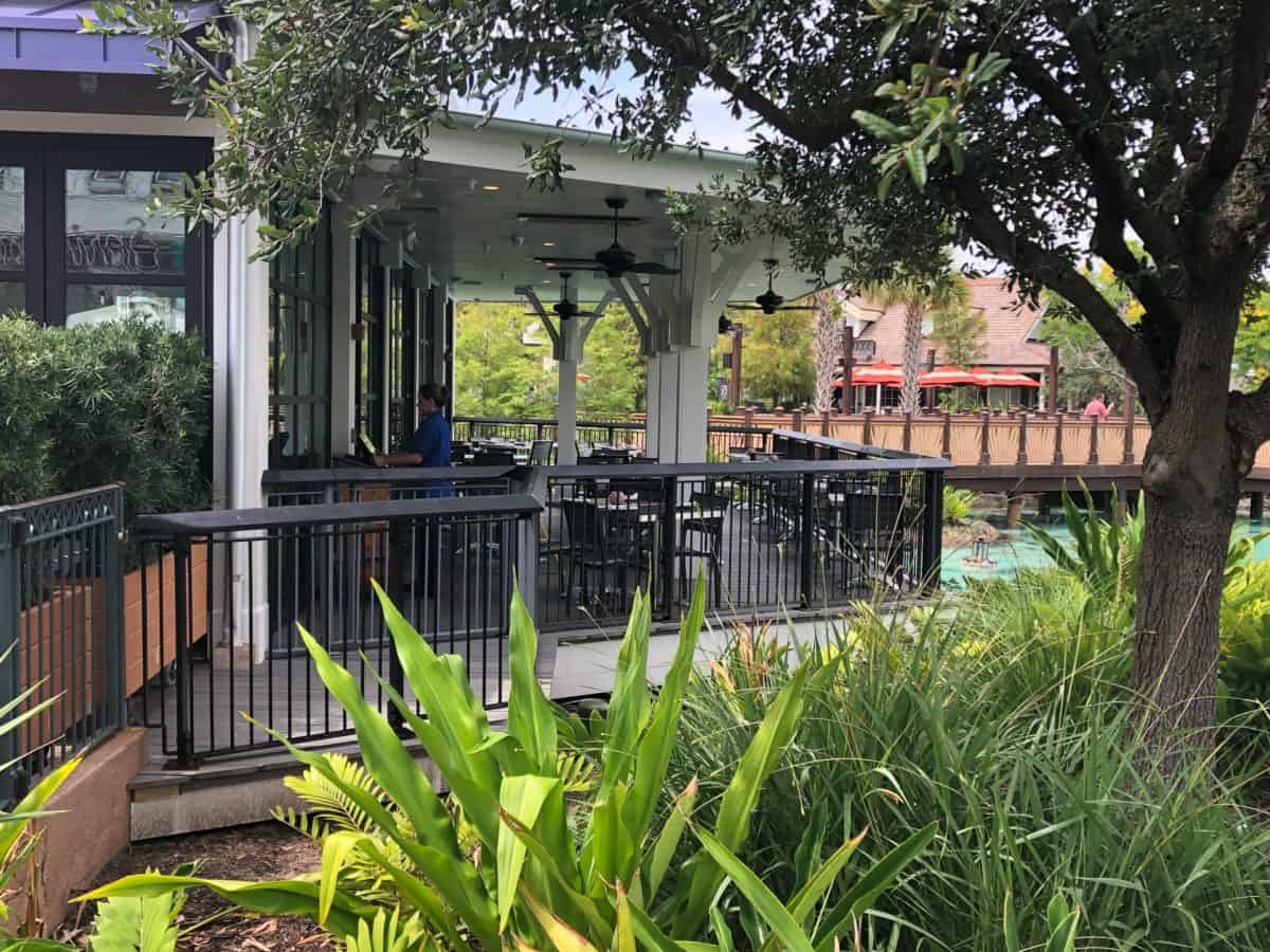 Frontera Cocina Patio Porch