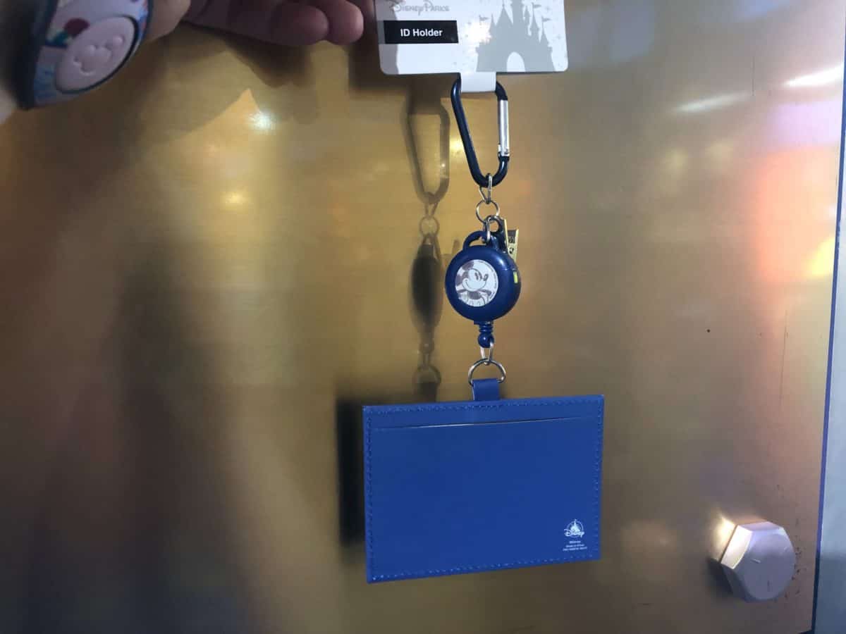 Retractable Lanyard ID Holder Clip