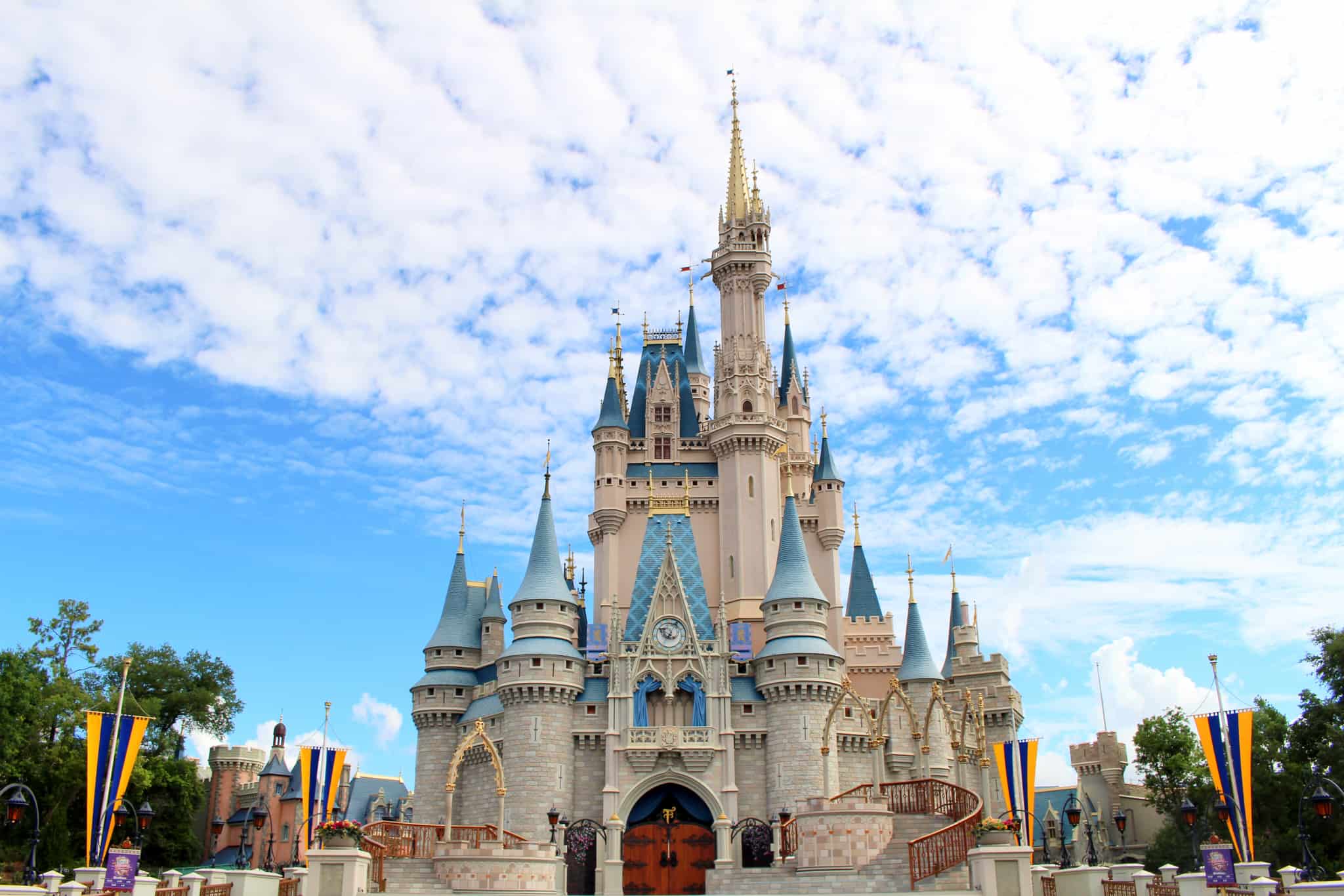 magic kingdom Cinderella Castle