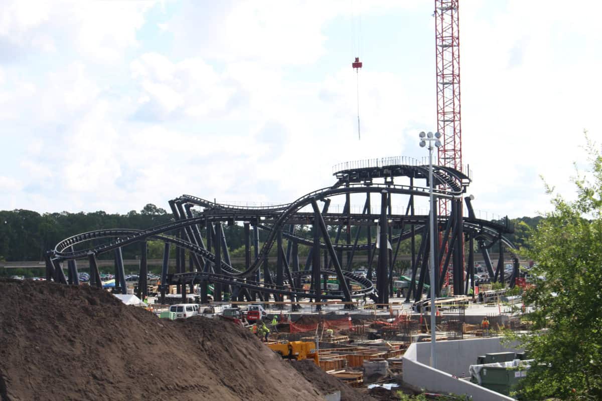 tron lightcycle power run construction