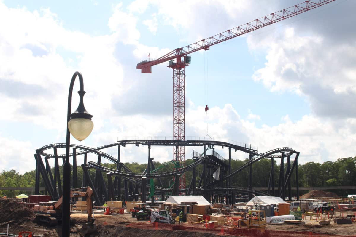 tron lightcycle power run construction 