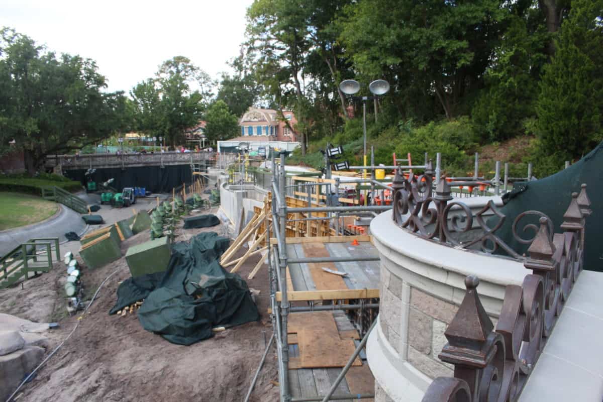 Cinderella Castle pathway widening 
