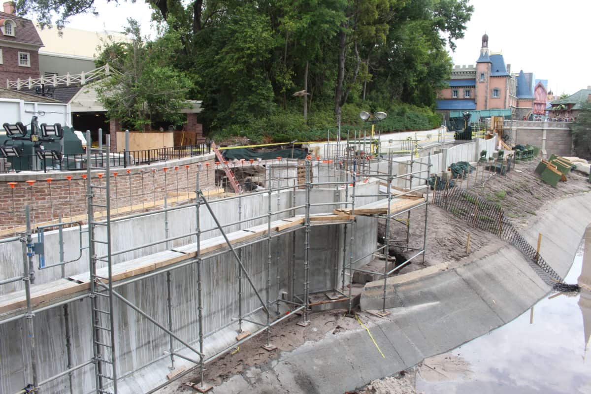 Cinderella Castle pathway widening