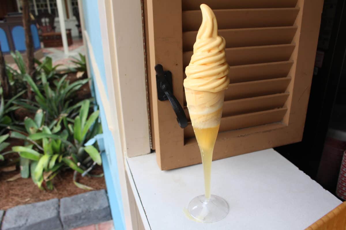 Fomosa sunshine tree terrace Adventureland