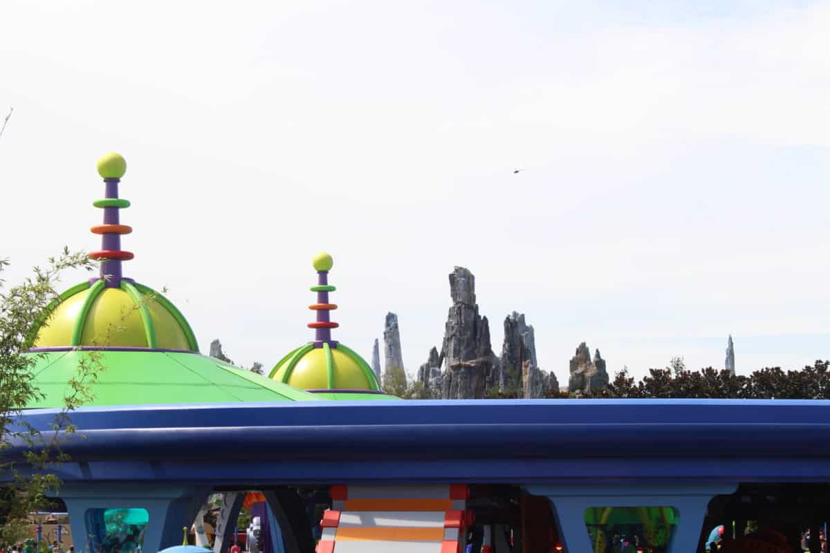 galaxy's edge construction
