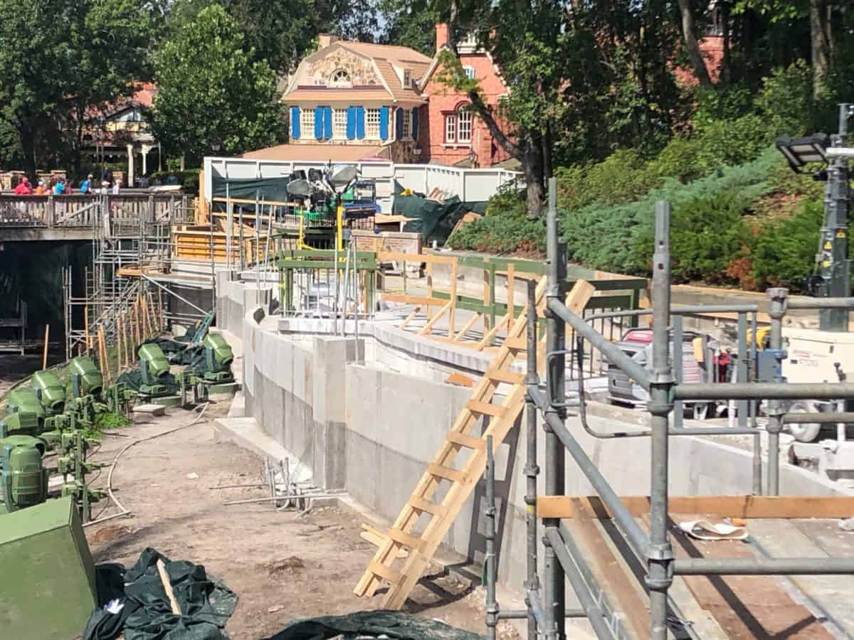 Cinderella Castle Pathway expansion, ladder propped up against the wall