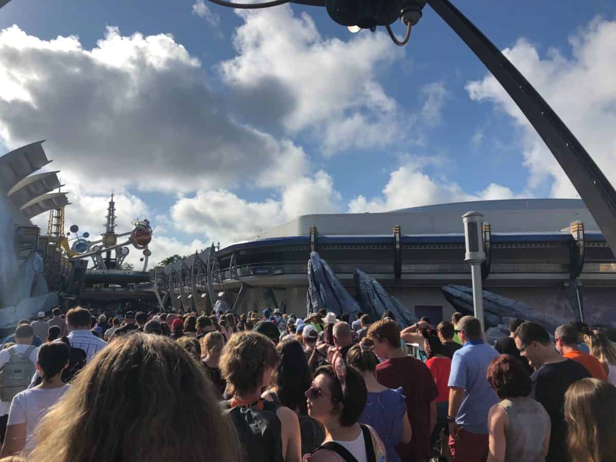 Crowds heading to Tomorrowland