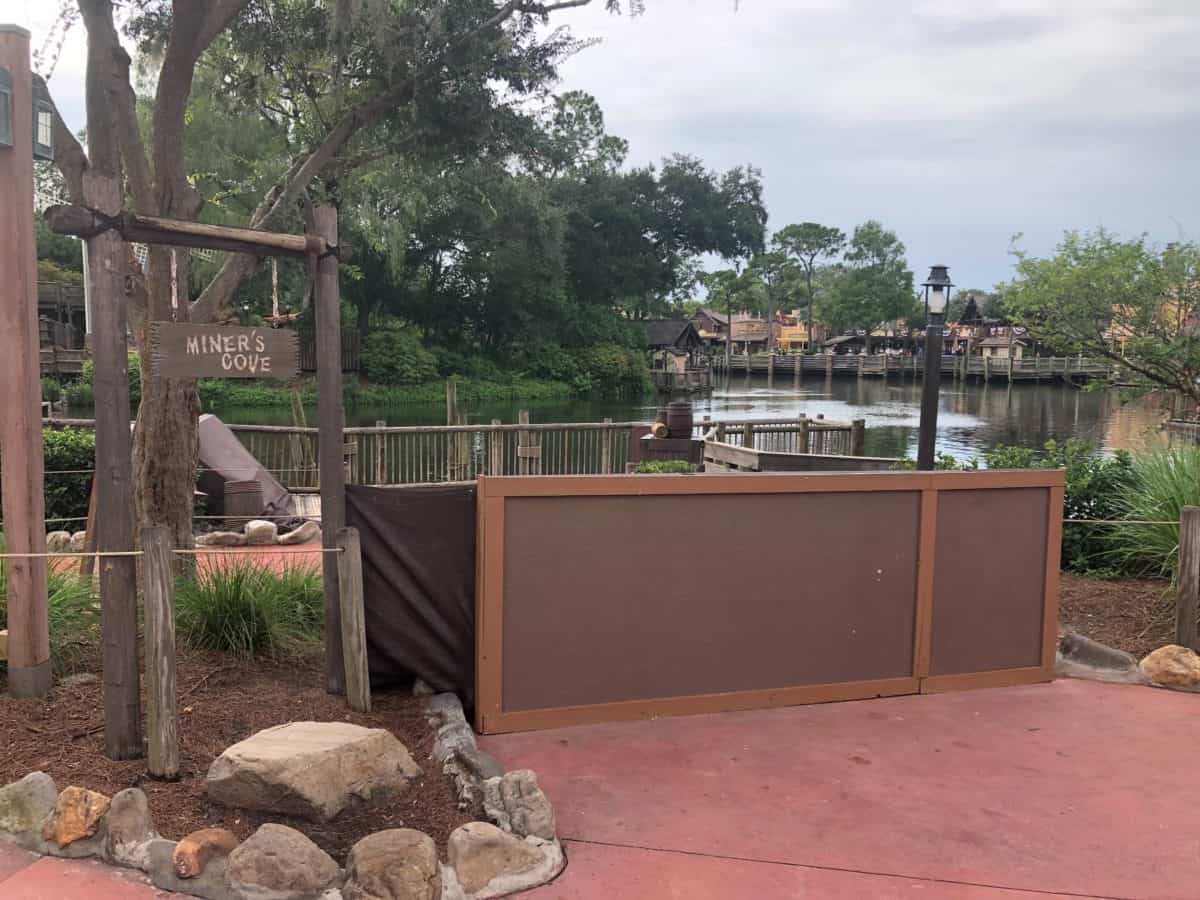 Miner's Cove with walls in Frontierland