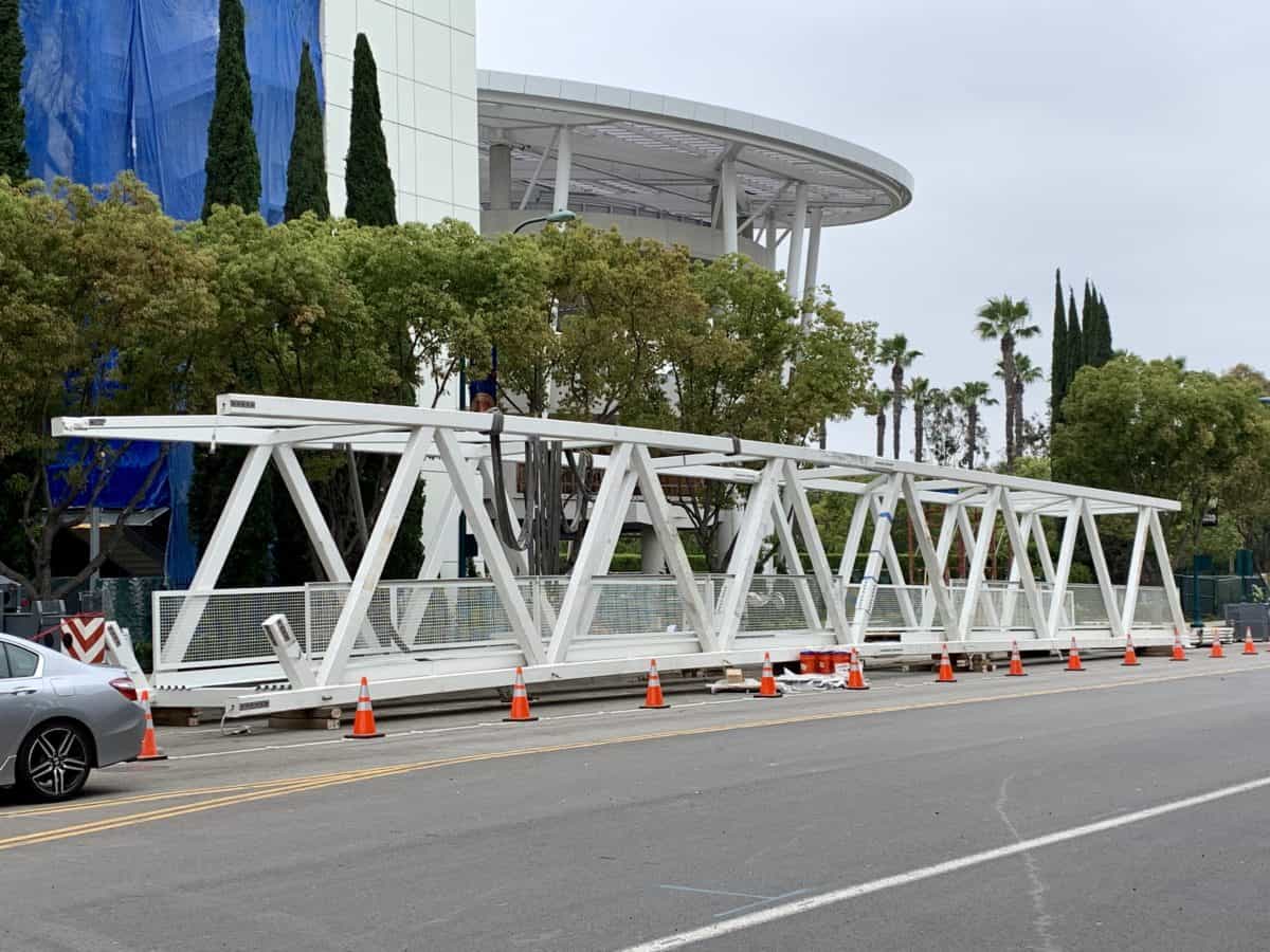 Pedestrian Bridge Installation Begins Pixar Pals Parking Structure Disneyland Resort 