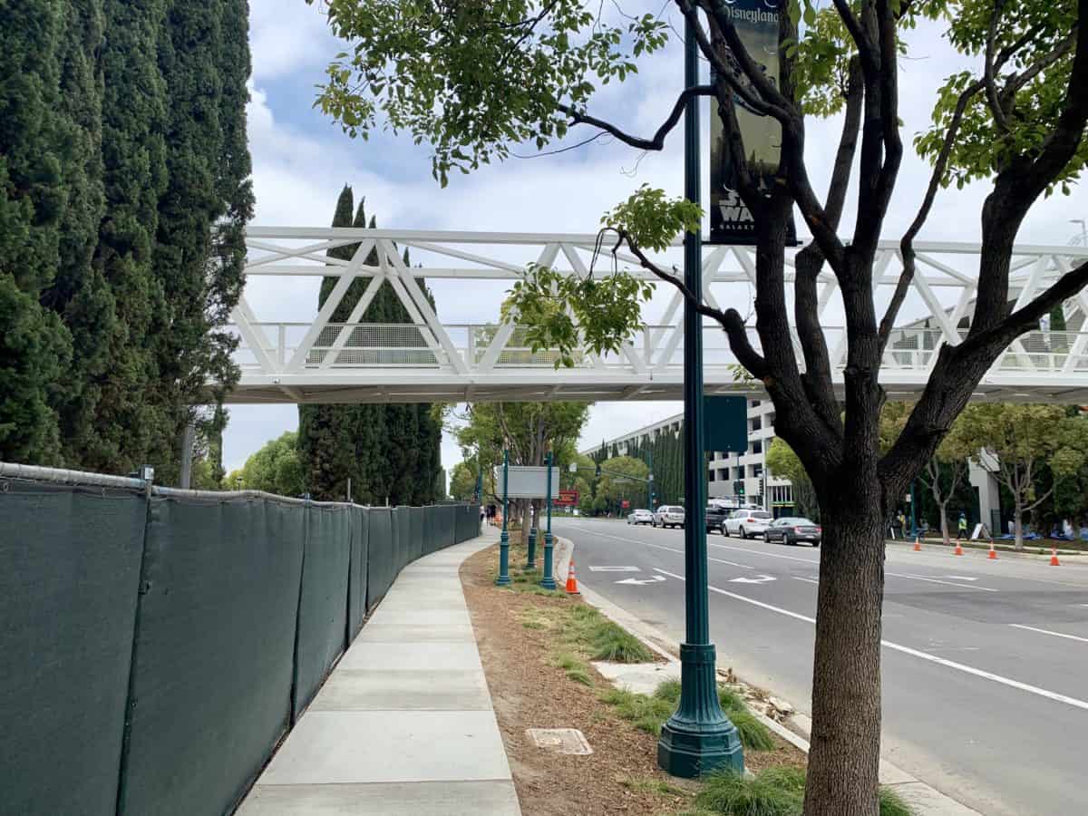 Pixar Pals Pedstrian Bridge Installation Update June 14 Disneyland Resort 