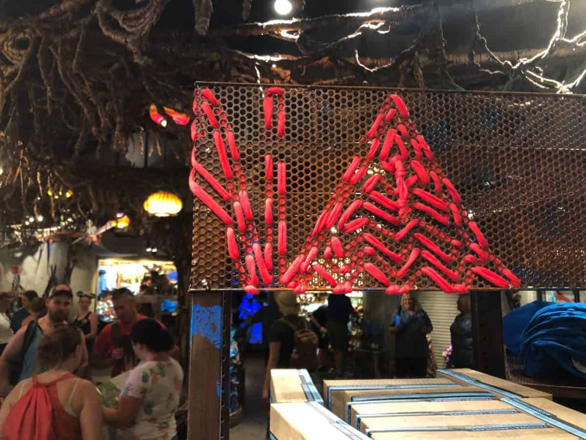 string patterns on the display shelf