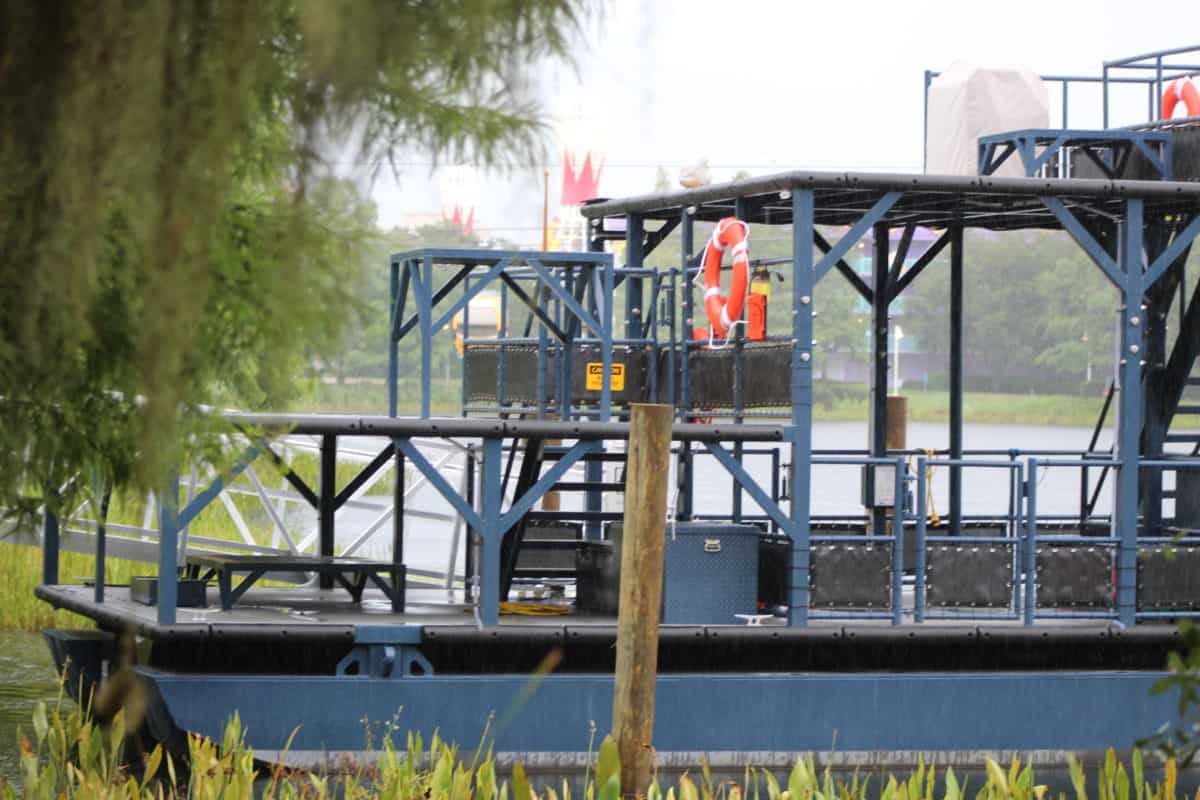 art of animation skyliner pontoon evacuation