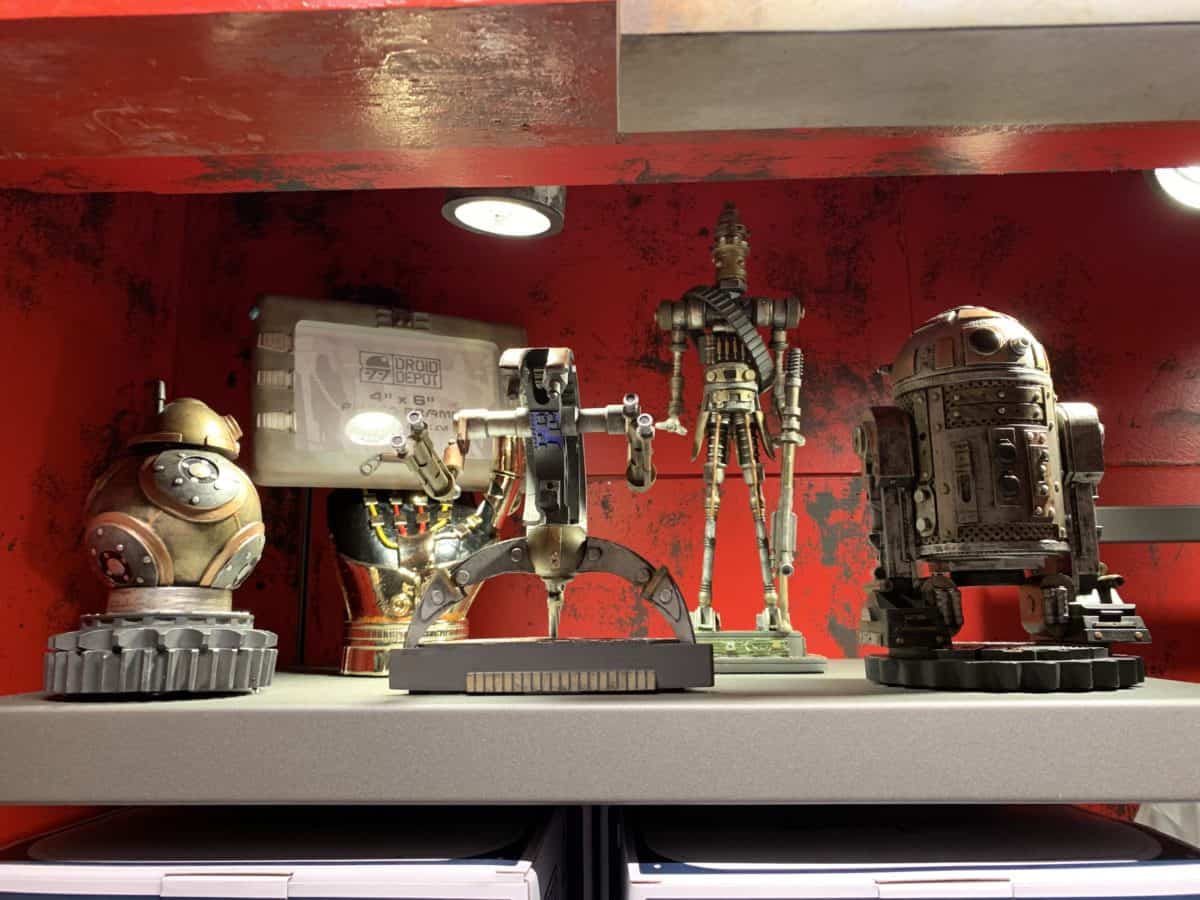 Star Wars: Galaxy's Edge Droid Depot