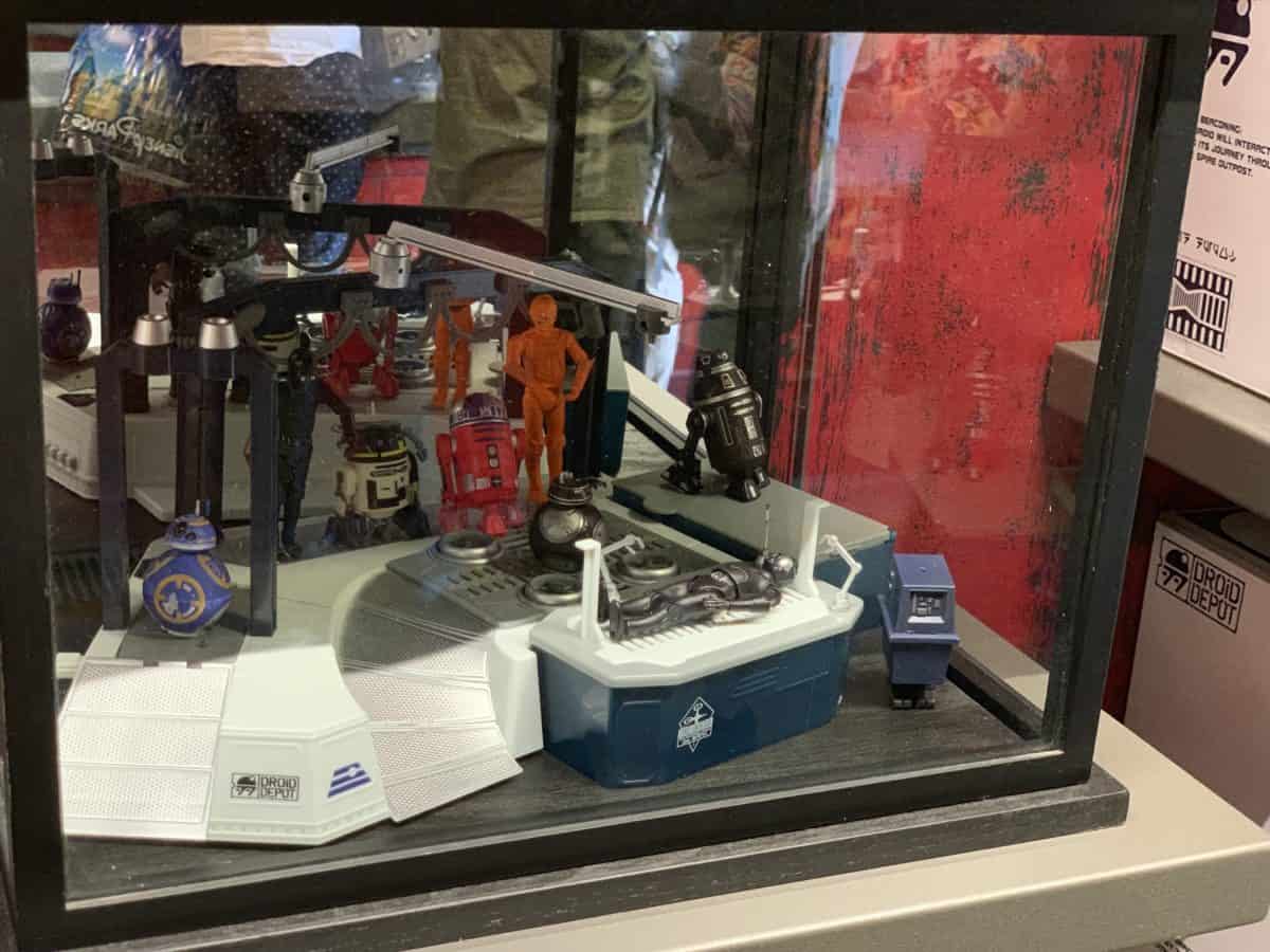 Star Wars: Galaxy's Edge Droid Depot