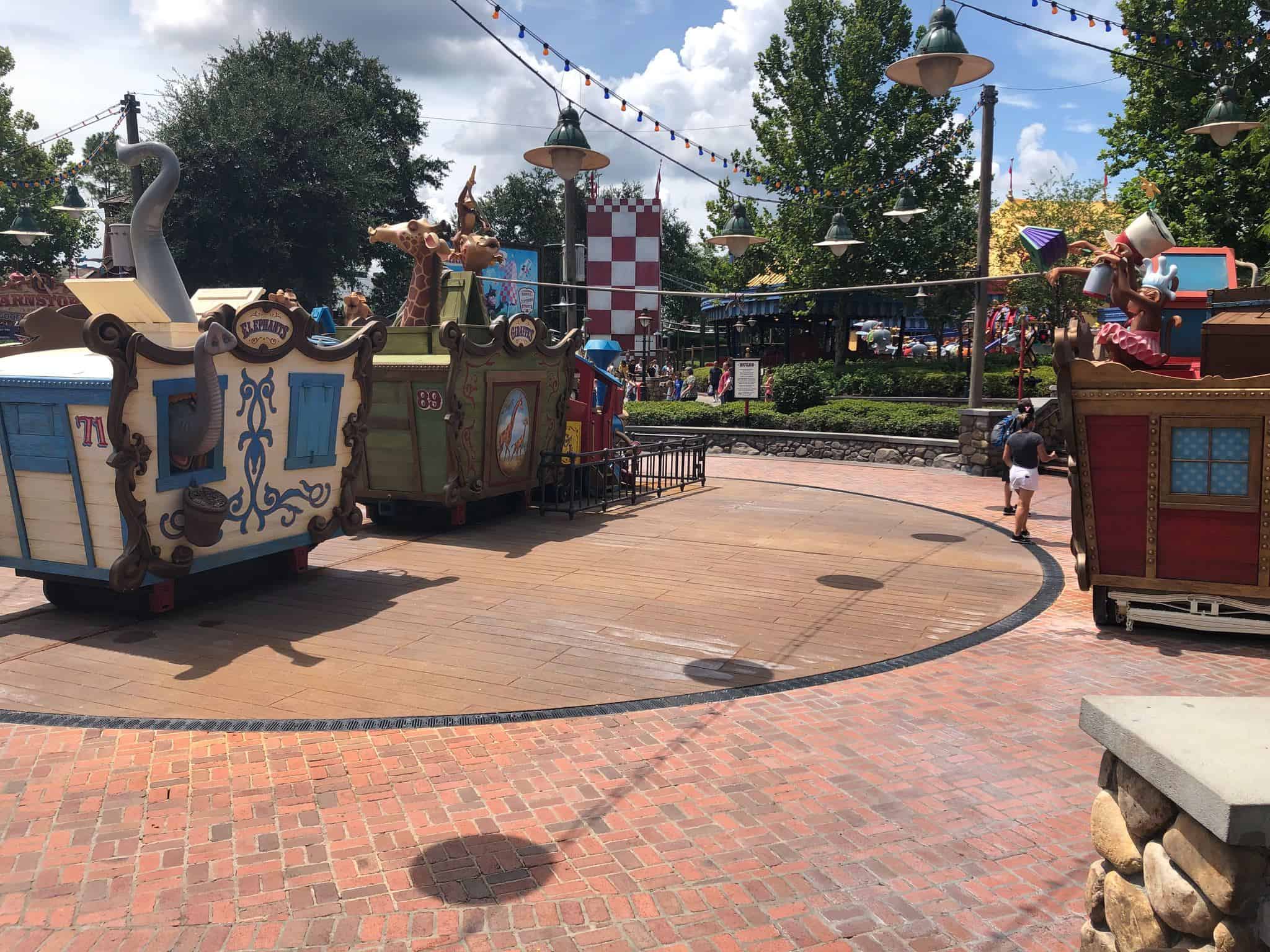 Casey Jr. Splash 'n' Soak
